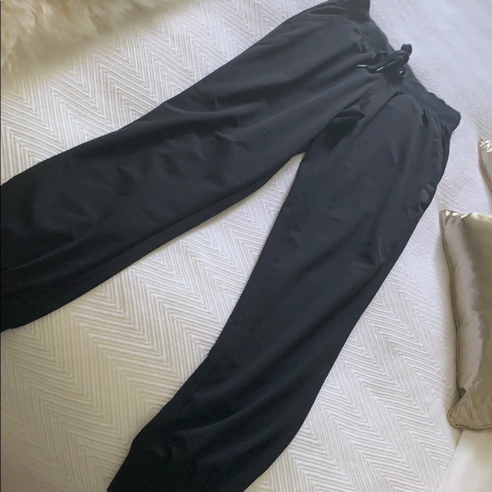 Reebok black lightweight joggers size Xs